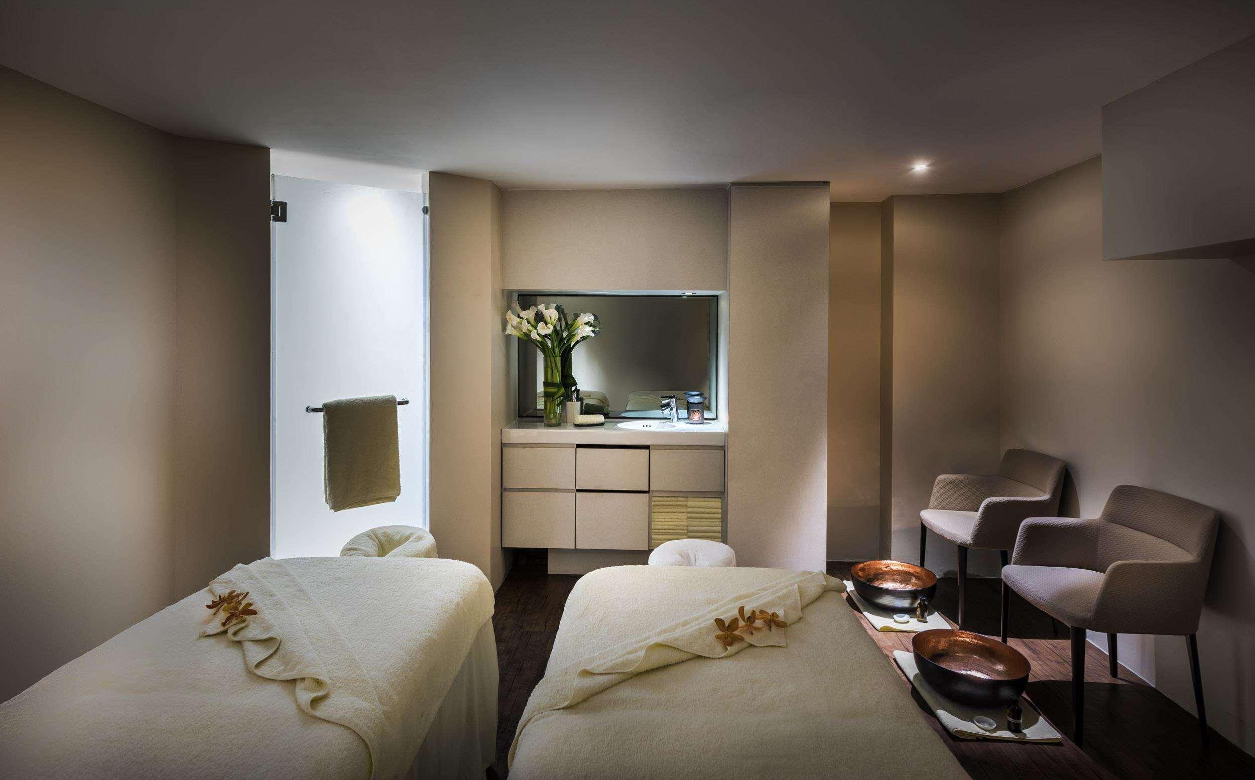 The Fullerton Hotel Σιγκαπούρη Εξωτερικό φωτογραφία The Spa at The Dorchester