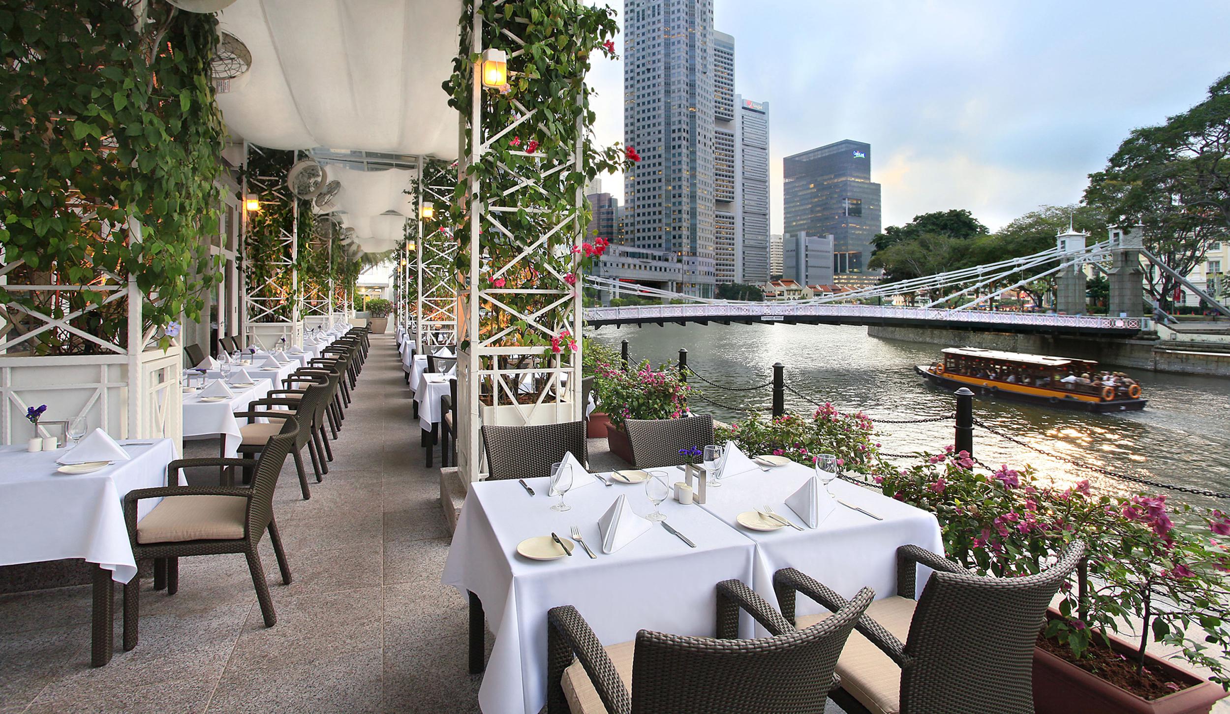 The Fullerton Hotel Σιγκαπούρη Εξωτερικό φωτογραφία The interior of the restaurant